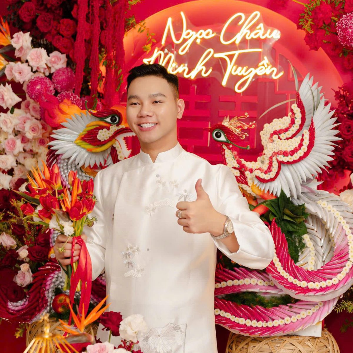 anh khách đẹp trai tại gia tiên